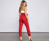 Combinaison nouée à la taille sans effort et élégante